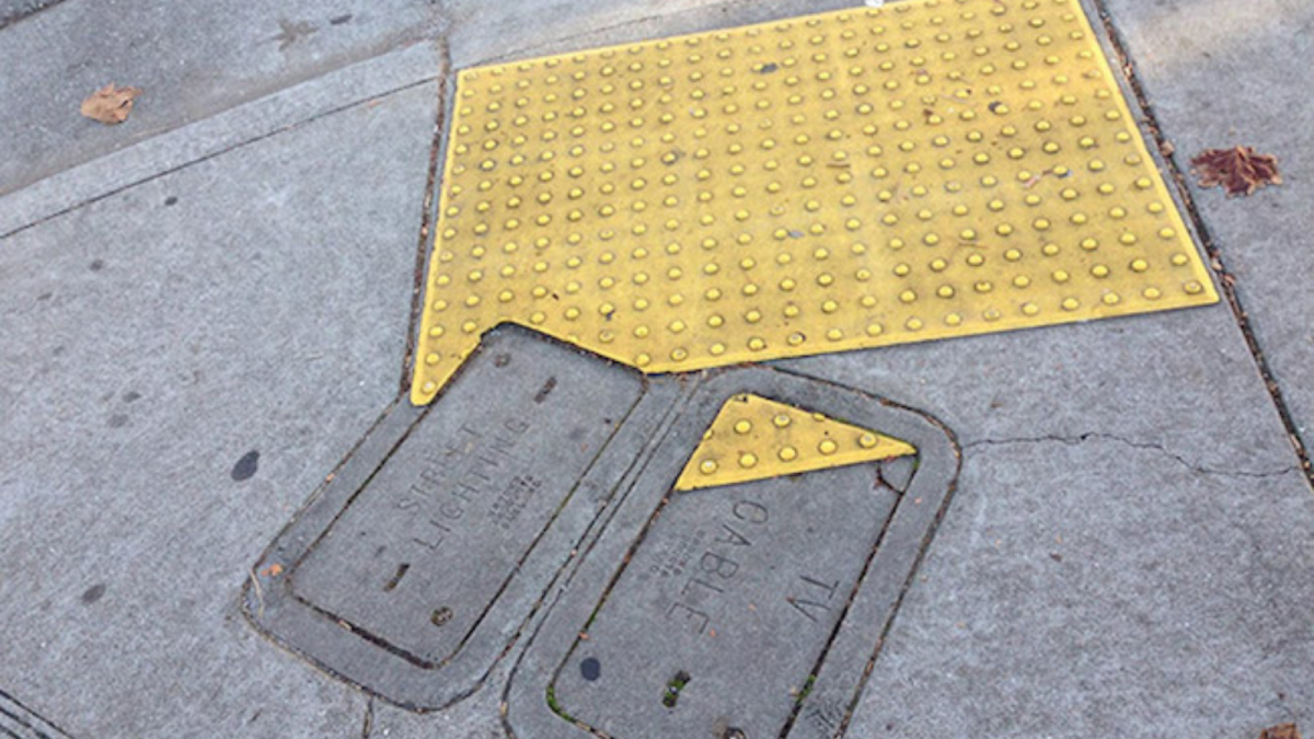 A pavement set imperfectly