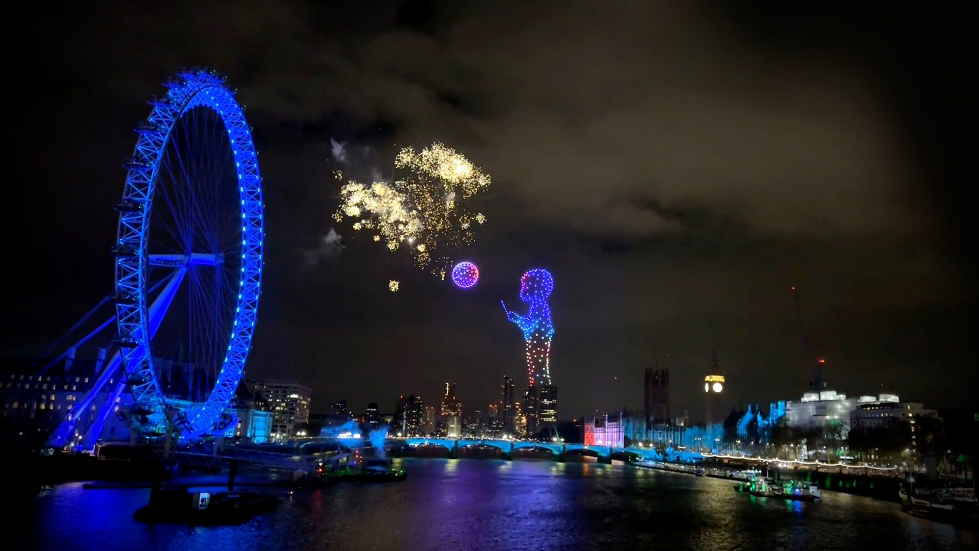 Drone light show for London NYE 2023